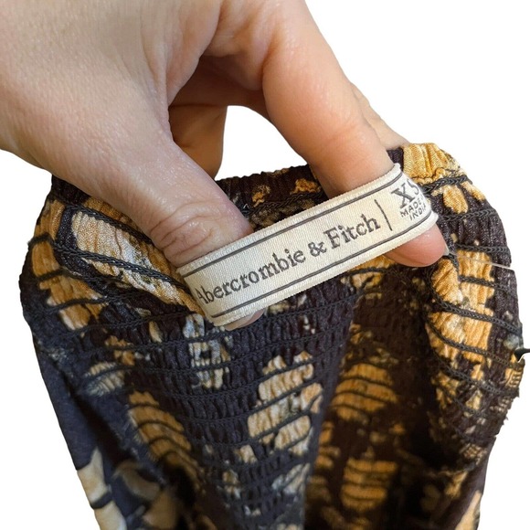 Abercrombie and Fitch Floral Mini Dress Short Sleeve - Picture 6 of 7